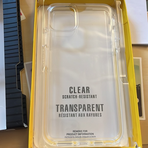 Otterbox Symmetry iPhone 11 Pro Max - Picture 2 of 3